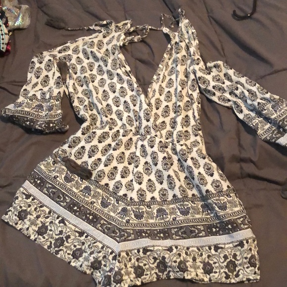 Romper - Picture 2 of 2